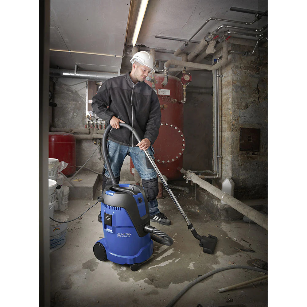 Nilfisk Aero 21 Wet & Dry Vacuum Cleaner