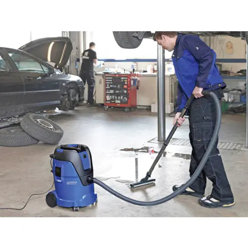 Nilfisk Aero 21 Wet & Dry Vacuum Cleaner
